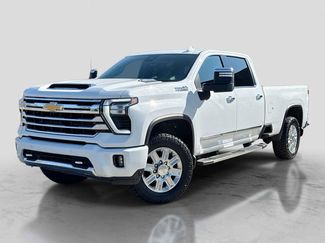 Used 2024 Chevrolet Silverado 3500 High Country w/ Technology Package AWD/4WD video 1