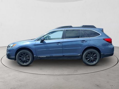Used 2016 Subaru Outback 2.5i Premium AWD/4WD image 8