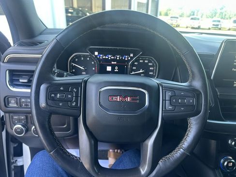 Used 2021 GMC Yukon AT4 w/ Rear Media and Nav Package AWD/4WD image 28