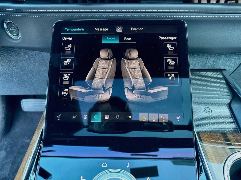 New 2026 Cadillac Escalade Platinum Sport w/ LPO, ONYX Package AWD/4WD image 27