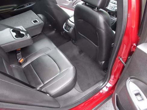 Used 2017 Chevrolet Malibu LT w/ Leather Package image 23