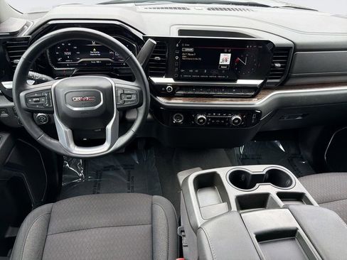 Used 2023 GMC Sierra 1500 Elevation AWD/4WD image 6