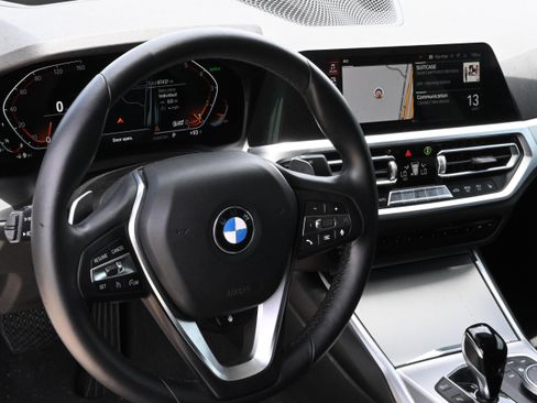 Used 2022 BMW 330i Sedan w/ Premium Package RWD image 12