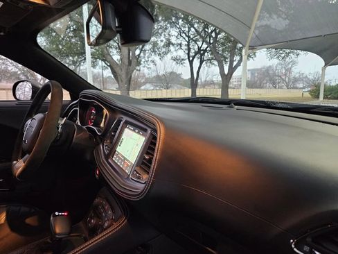 Used 2021 Dodge Challenger SRT Hellcat Redeye image 23