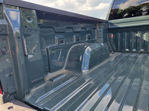 Used 2026 Chevrolet Silverado 1500 LT Trail Boss w/ Convenience Package II image 10