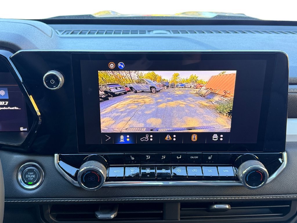 New 2026 Chevrolet Colorado LT w/ LT Convenience Package AWD/4WD image 15