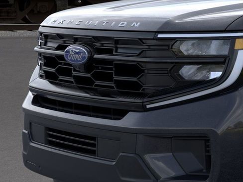 New 2026 Ford Expedition Max Active image 17