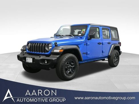 Used 2025 Jeep Wrangler Sport image 1