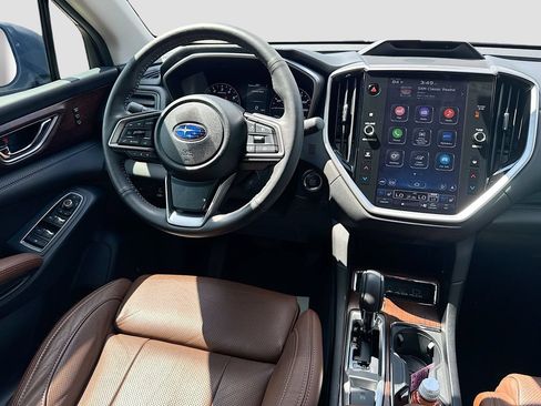 Used 2024 Subaru Ascent Touring AWD/4WD image 28