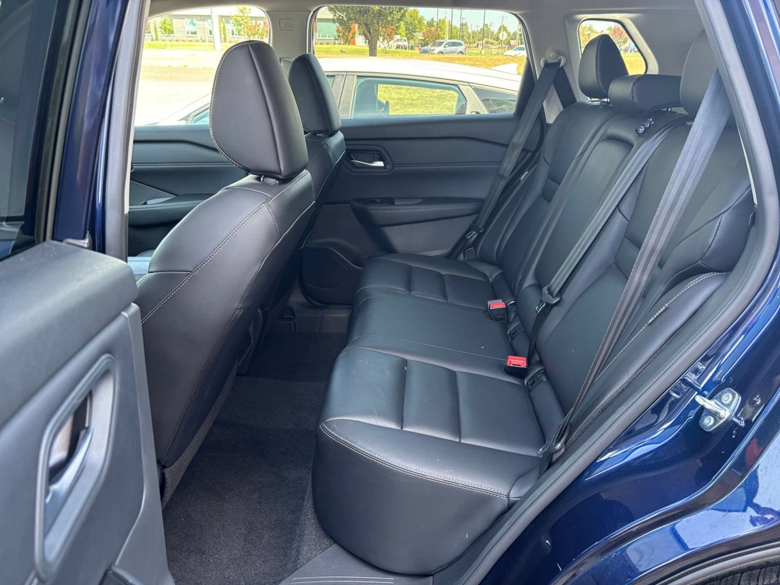 Used 2026 Nissan Rogue SL FWD image 28