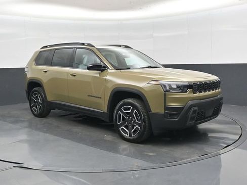New 2026 Jeep Cherokee Laredo AWD/4WD image 1