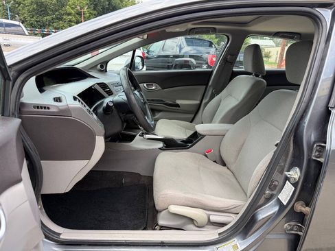 Used 2012 Honda Civic EX image 9