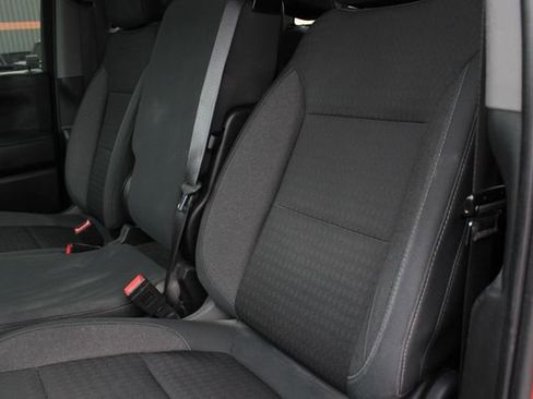 Used 2020 Chevrolet Silverado 1500 LT w/ Trailering Package image 4