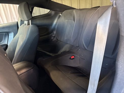 Used 2020 Ford Mustang Coupe w/ Black Accent Package image 15