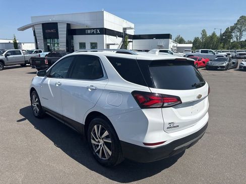 Used 2022 Chevrolet Equinox Premier FWD image 3