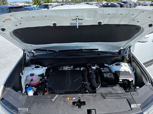 Used 2025 Hyundai Santa Fe SEL AWD/4WD image 36