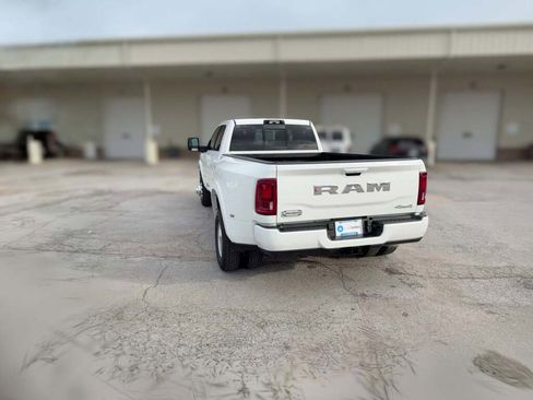 New 2026 RAM 3500 Longhorn image 9