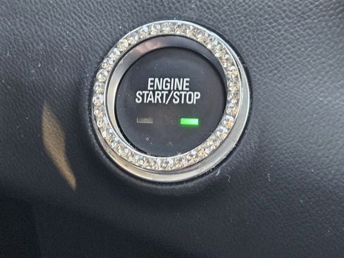 Used 2022 GMC Terrain AT4 w/ Infotainment Package II image 23