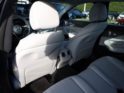 Used 2022 Mercedes-Benz E 350 Sedan w/ Driver Assistance Package image 19