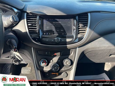 Used 2020 Chevrolet Trax LS image 16