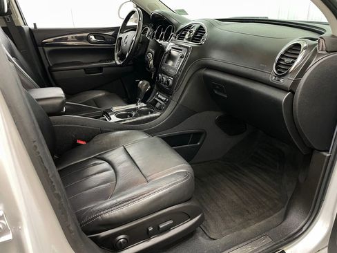 Used 2016 Buick Enclave Leather w/ Trailering Package FWD image 40