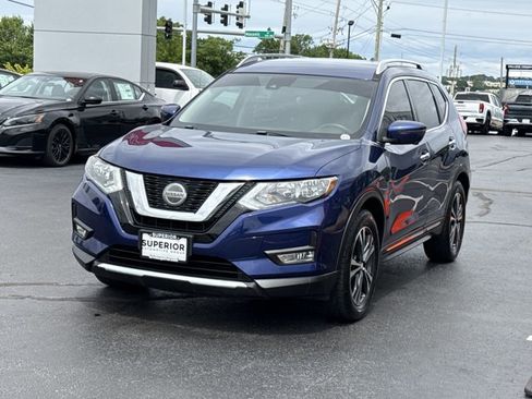 Used 2018 Nissan Rogue SL FWD image 14