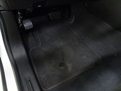 Used 2022 Chevrolet Colorado LT image 22