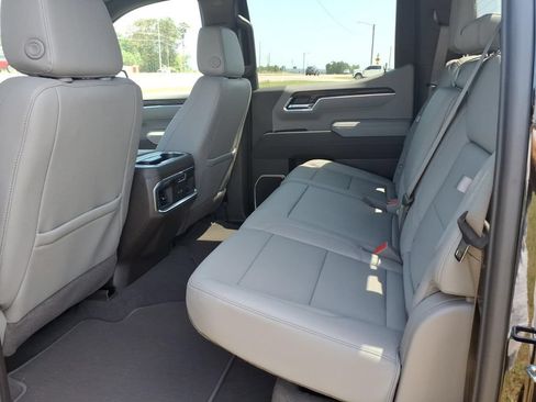 New 2026 GMC Sierra 1500 SLT w/ SLT Premium Plus Package AWD/4WD image 15