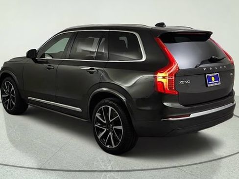 Certified 2023 Volvo XC90 B5 Plus w/ Protection Package Premier AWD/4WD image 5