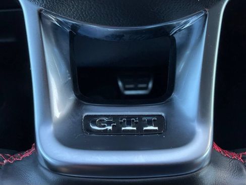 Used 2019 Volkswagen GTI 4-Door FWD image 47