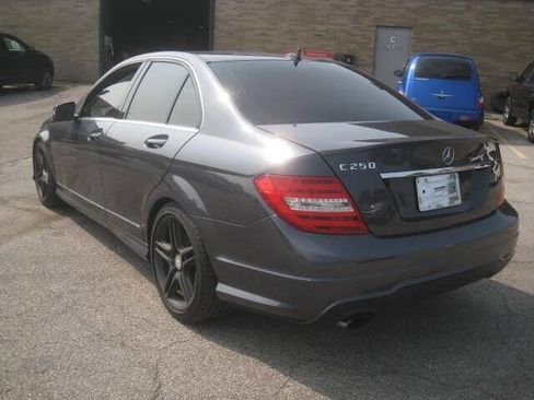 Used 2013 Mercedes-Benz C 250 Sedan image 7