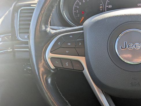 Used 2020 Jeep Grand Cherokee Overland image 19