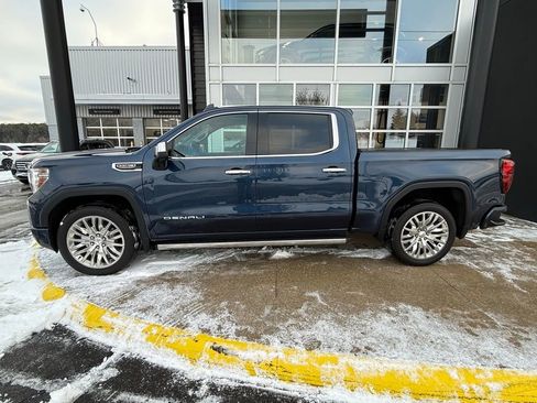 Used 2022 GMC Sierra 1500 Denali w/ Denali Premium Package image 47