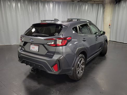 Used 2024 Subaru Crosstrek 2.0i Premium image 8