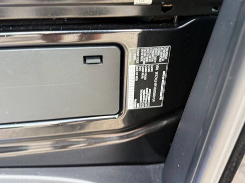 Used 2021 Mercedes-Benz Sprinter 2500 image 27