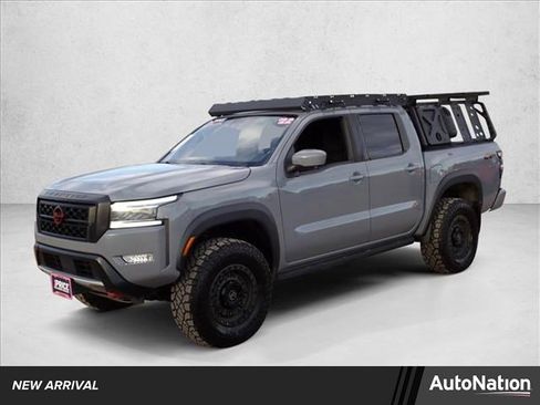 Used 2022 Nissan Frontier PRO-4X image 1