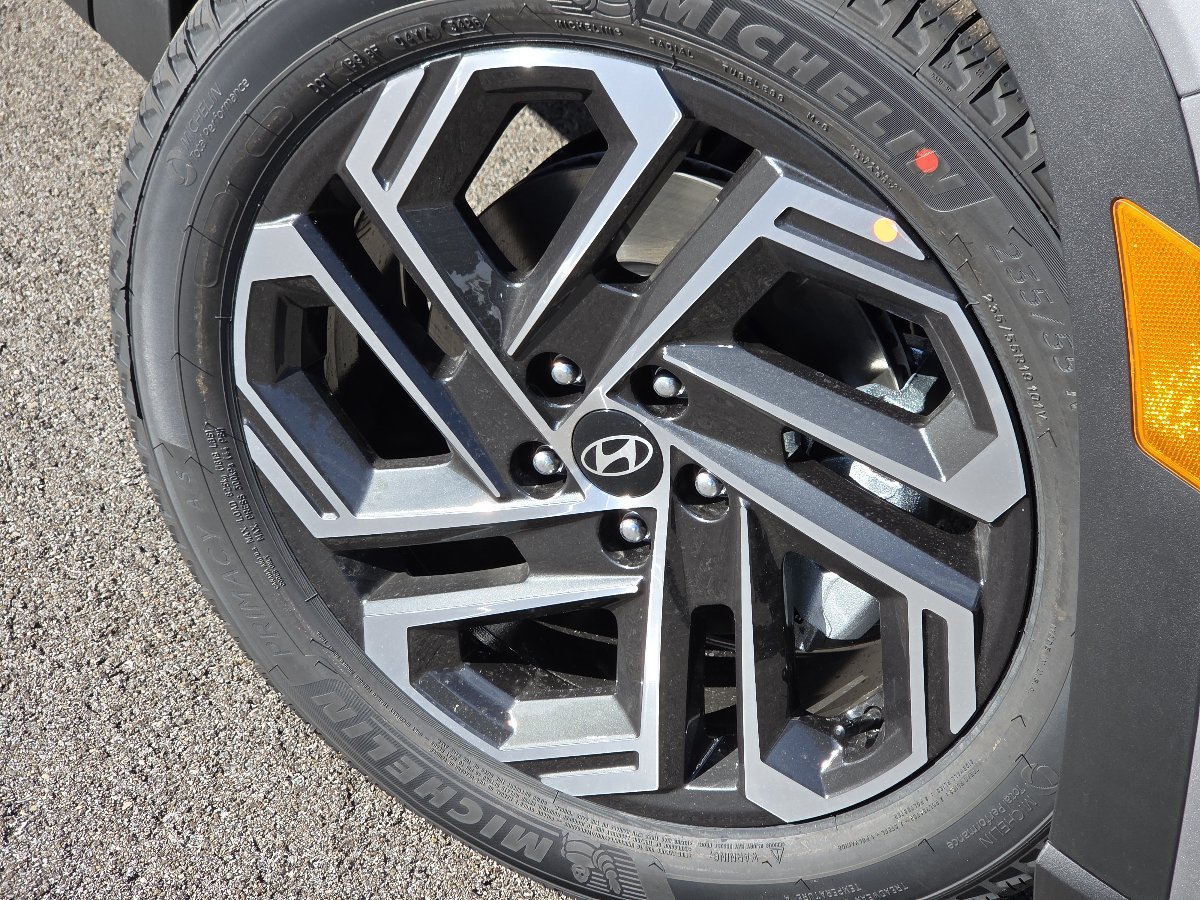 New 2026 Hyundai Tucson SEL Plus AWD/4WD image 13