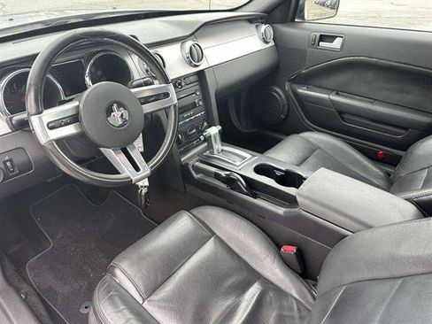 Used 2006 Ford Mustang Coupe RWD image 31