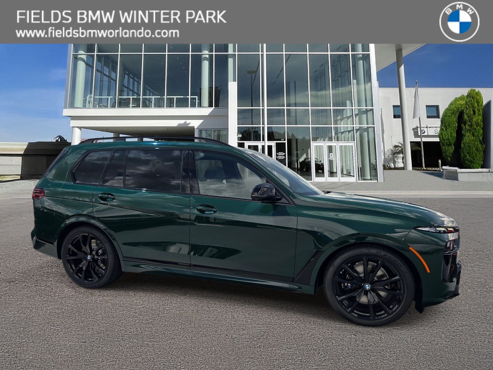 New 2027 BMW X7 M60i w/ M Sport Professional Package AWD/4WD image 1