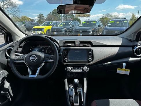 Used 2025 Nissan Versa SR w/ Trunk Package FWD image 13