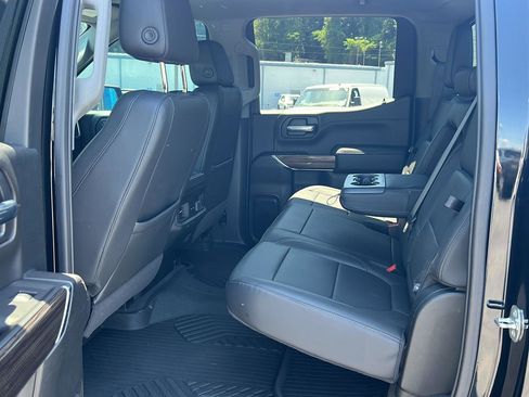 Used 2020 Chevrolet Silverado 1500 LT Trail Boss AWD/4WD image 11