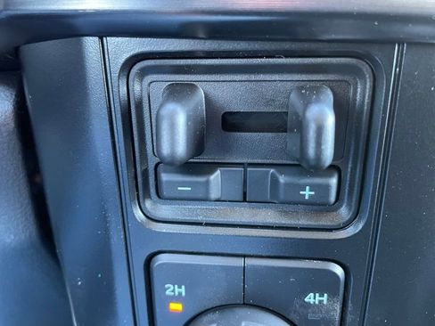 New 2026 Ford F250 Lariat w/ Black Appearance Package image 14