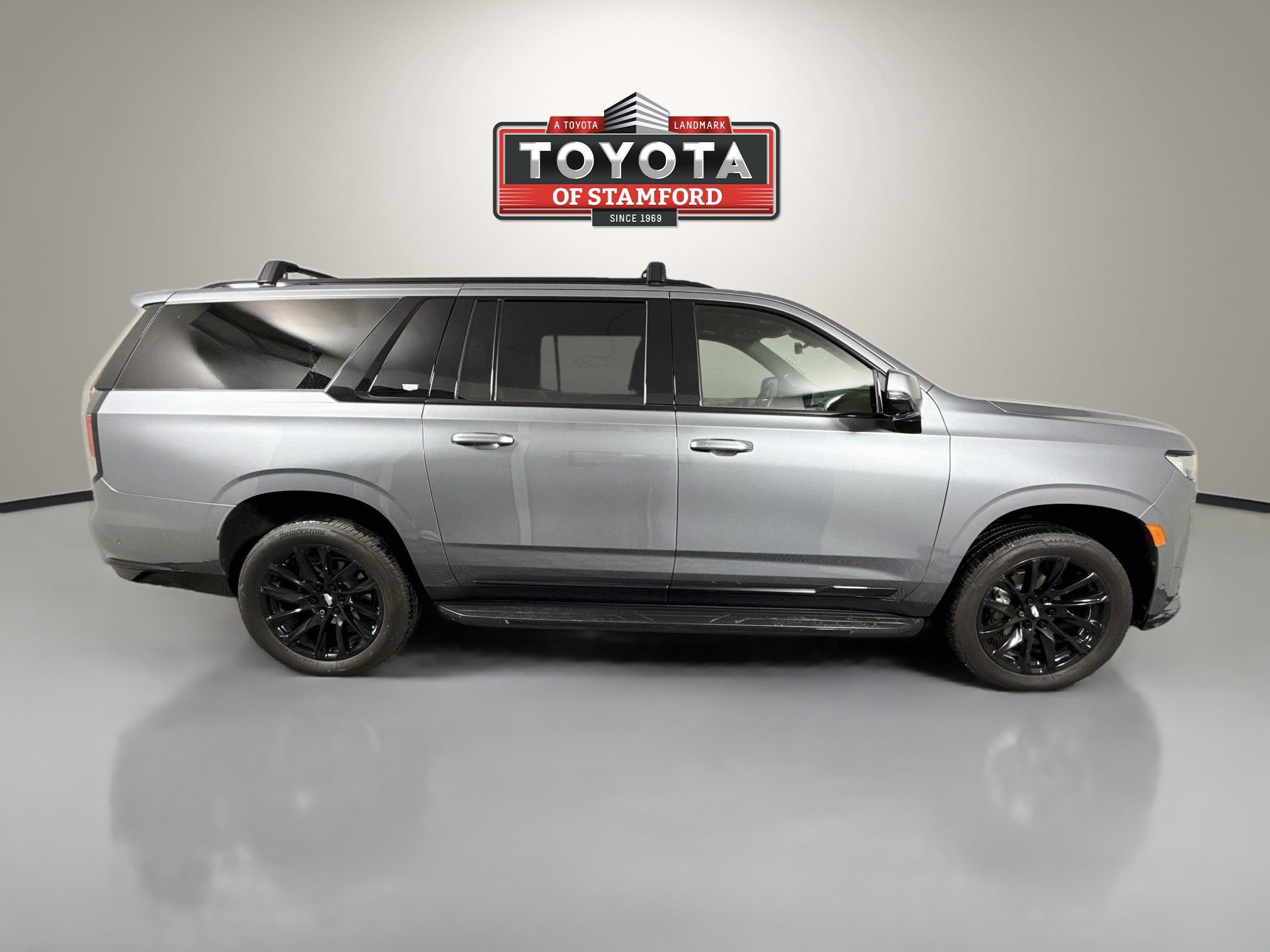Used 2021 Cadillac Escalade ESV Sport Platinum w/ LPO, ONYX Package AWD/4WD image 8