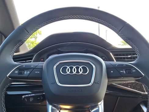 Used 2026 Audi Q8 Premium Plus AWD/4WD image 27