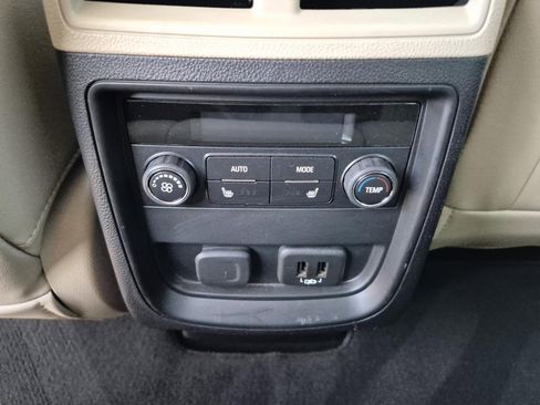 Certified 2019 Buick Envision Essence image 14