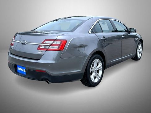 Used 2013 Ford Taurus SEL FWD image 5