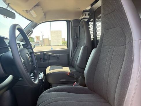 Used 2024 Chevrolet Express 2500 w/ Driver Convenience Package RWD image 16
