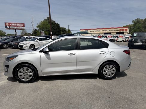 Used 2022 Kia Rio S image 8