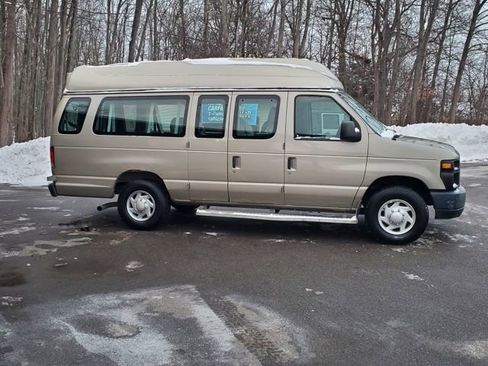 Used 2013 Ford E-350 and Econoline 350 XL image 7