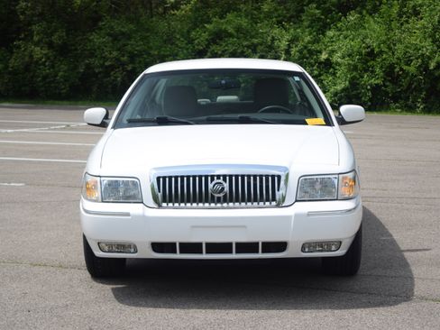 Used 2011 Mercury Grand Marquis LS RWD image 17